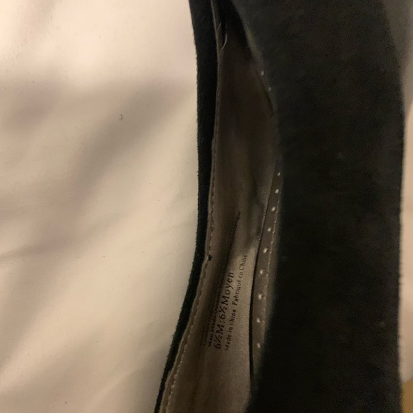 Adrienne Vittadini, Size 6,5 M - Picture 5 of 5